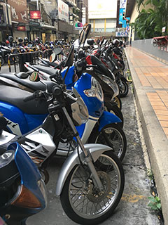 タイの道路風景